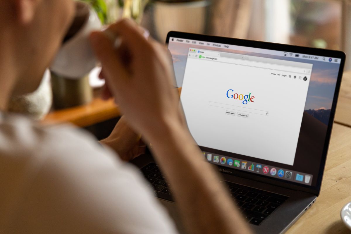 Zero-click content i przyszłość SEO po erze Google AI Overviews